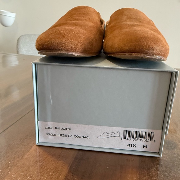 Margaux Womens Tan Camel Suede Slip-Ons Loafers 41.5 - Picture 13 of 16